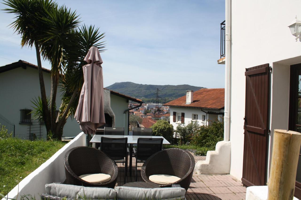 Appartement Au Calme A Hendaye Buitenkant foto
